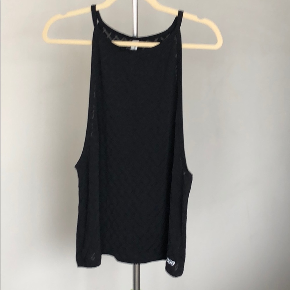 Lorna Jane Black Tank - Picture 2 of 7